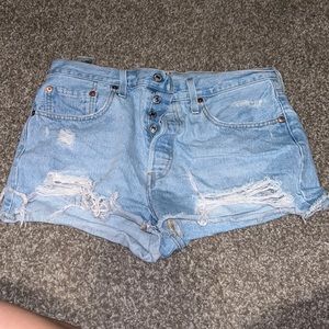 Light jean shorts